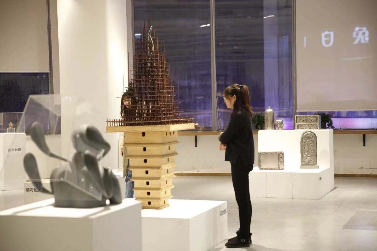 春天拍了拍你说：一起打卡西安雁塔区宝藏商圈(图2)