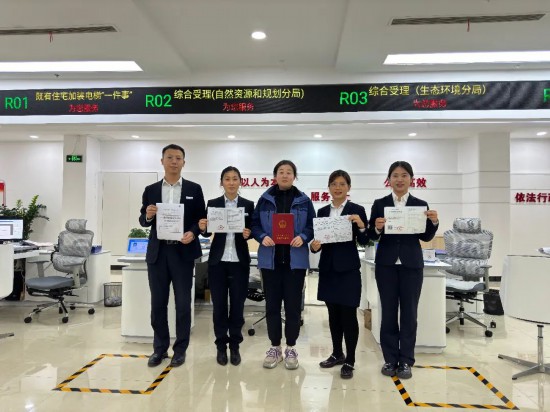 春潮涌动千帆竞 同心奋楫立潮头(图3)