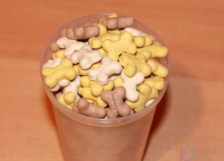 九游体育：十大热门天然狗粮排行榜(图2)