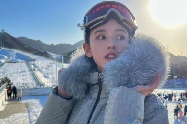 九游app：视屏三区的崛起视频创作的新风向标(图2)