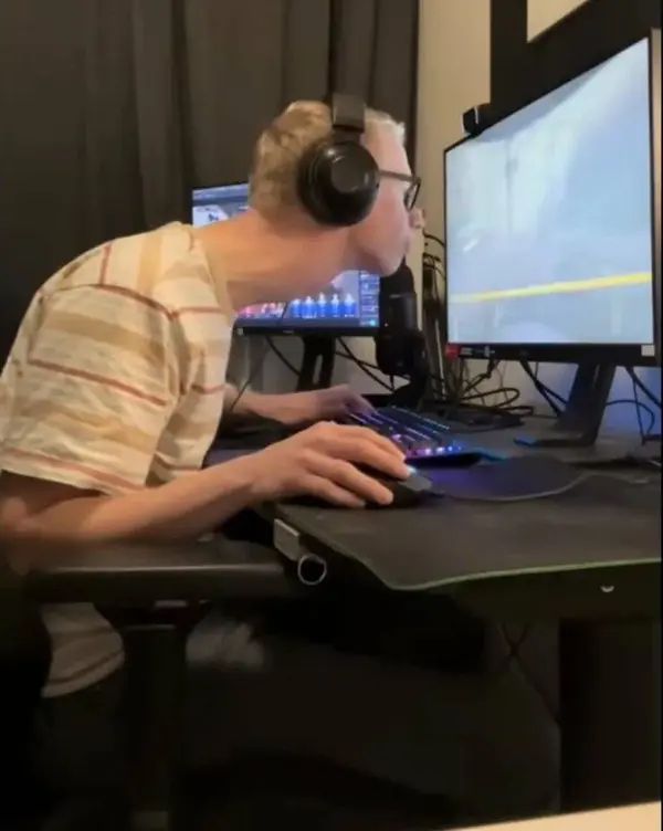 轻松一刻：小伙子你要撞大运啦！(图18)