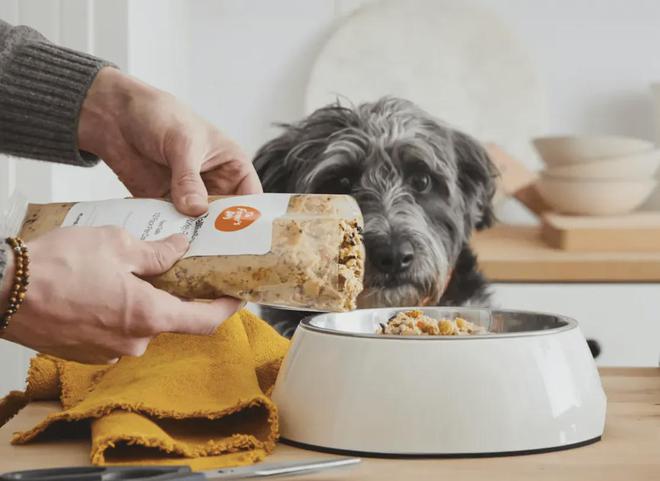 高端宠物食品蓝海：北美千万用户情愿支付5倍溢价(图2)