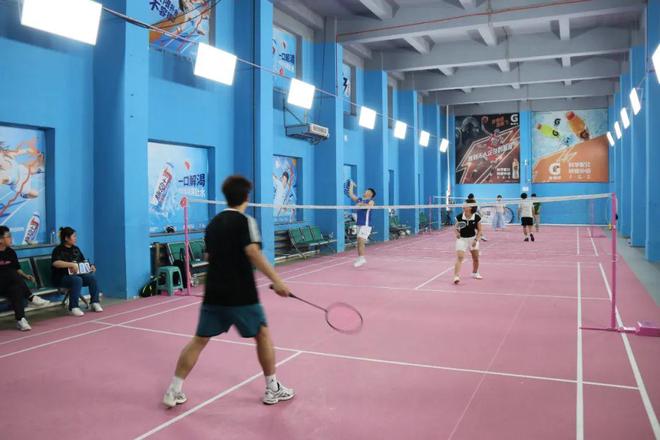 挥拍展锋芒青春续华章！瑞派宠物医院东北区域沈阳站羽毛球比赛圆满落幕(图4)