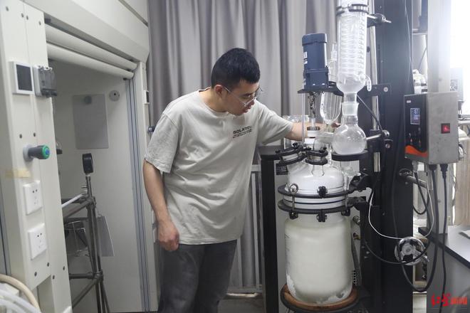 九游体育：全球首创！“成都造”仿生胶原蛋白突破热稳定性难题(图2)