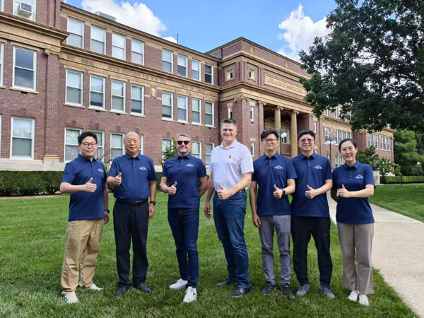 九游官网入口：集宠国际携手 UIUC 顶尖专家淘力派处方粮以科学营养筑牢宠物健康防线(图7)