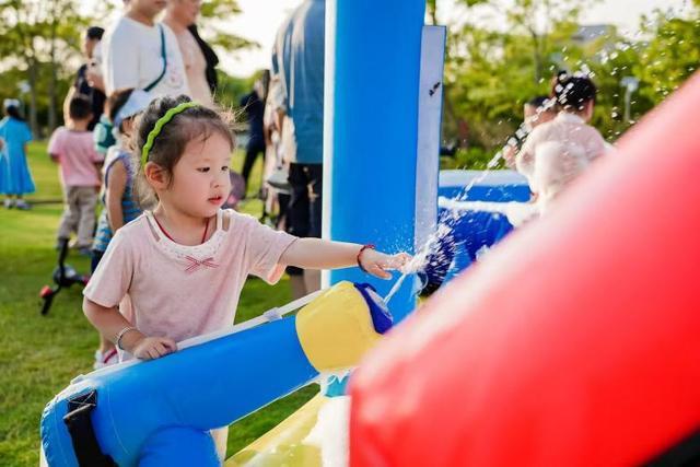 九游app：作为全国首个“人宠友好社区”示范区闵行发布“人宠友好社区共建”赋能计划(图4)